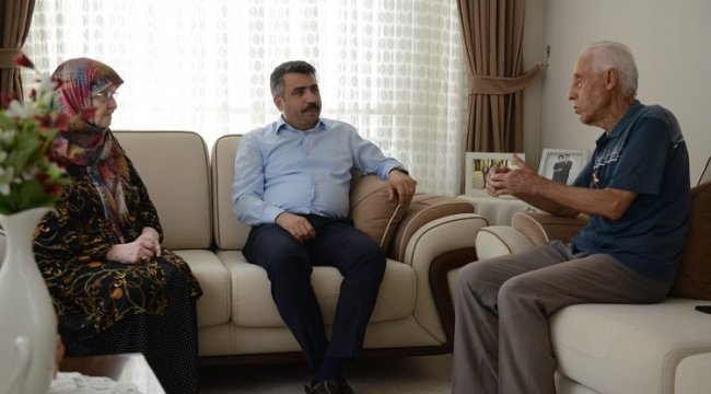 Oktay Yılmaz'dan şehit ailesine bayram ziyareti