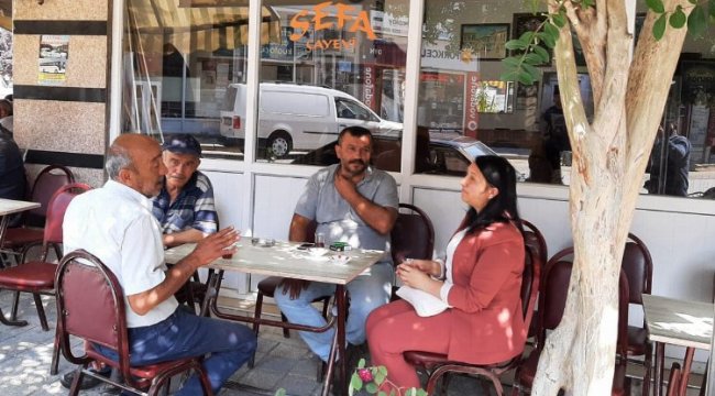 Başkan Tekin, Pazaryeri'nin sorunlarını yerinde dinliyor