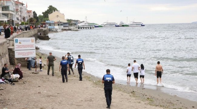 Bursa'da Mudanya Zabıtası sahil devriyesinde