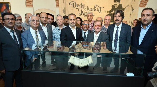 ‘Bursa Yazması’ ilim alemine armağan edildi