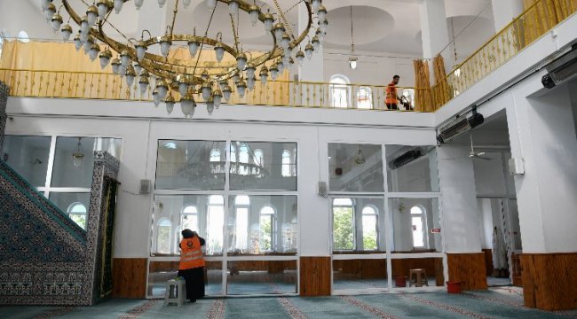 Çayırova’da ibadethaneler temizleniyor