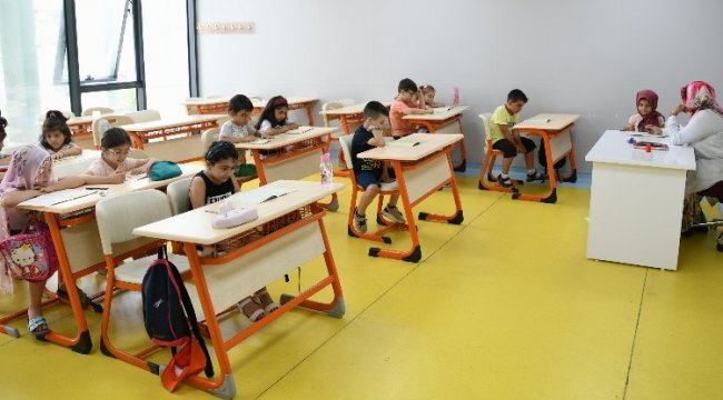 Çayırova'da yaz eğitimleri sürüyor