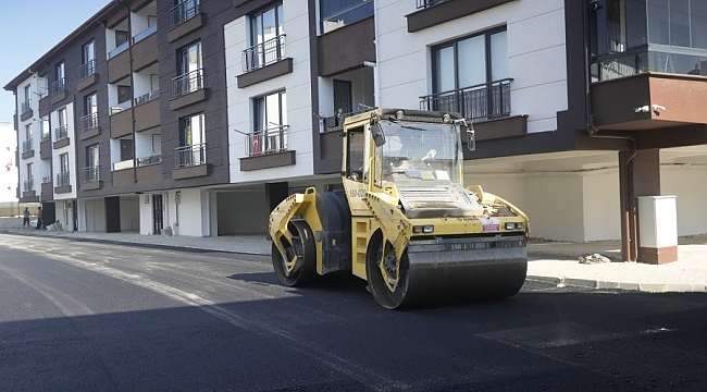 Gemlik Belediyesi'nden yol yapım atağı