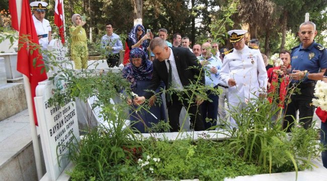 Gölcük'te şehitler dualarla anıldı