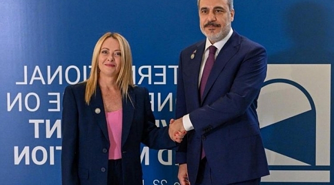 Hakan Fidan, Roma'da Kalkınma ve Göç Konferansı'na katıldı