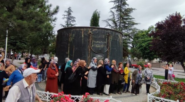 İşitme engelliler Akşehir'i gezdi