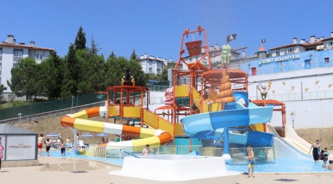 İzmit'in Aquapark’ı yeni sezonu başlattı