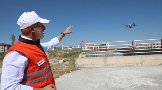 Kayseri Kocasinan sinekle mücadeleyi sürdürüyor