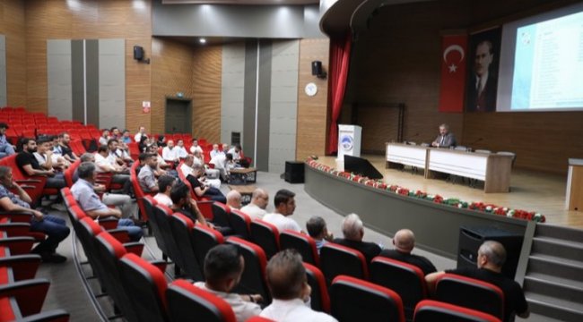 Kayseri Melikgazi'de müteahhitlere dönüşüm sunumu