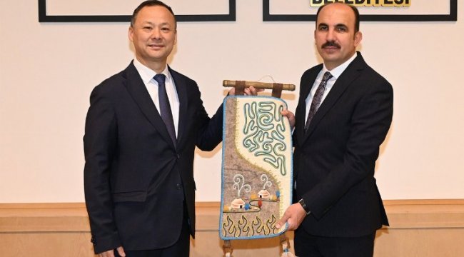 Kırgızistan Ankara Büyükelçisi'nden Konya'ya ziyaret