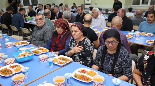 Körfez Cemevi’nde Muharrem ayı orucu