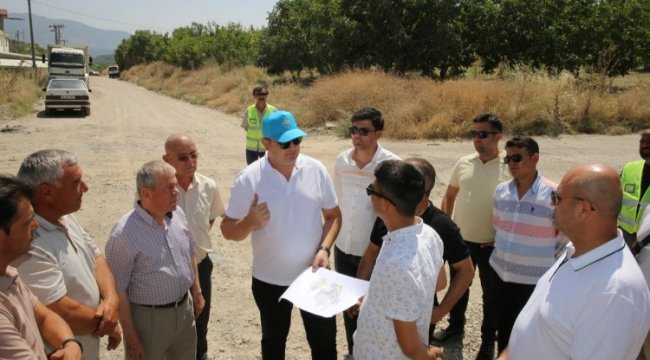 Manisa Demirci'de üstyapı çalışmaları başladı