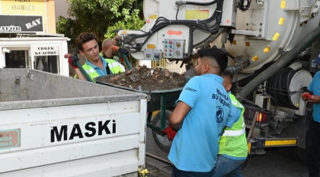 MASKİ'den yağmur suyu ızgarası temizliği