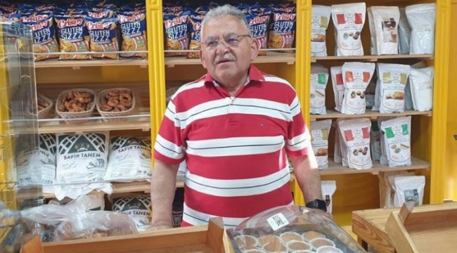 Memduh Büyükkılıç'tan Glutensiz Kafe'ye ziyaret