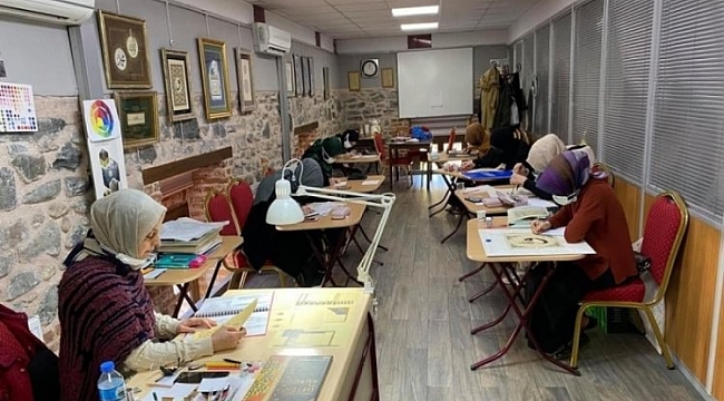 Osmangazi Halk Eğitim'den Tezhip Kursu