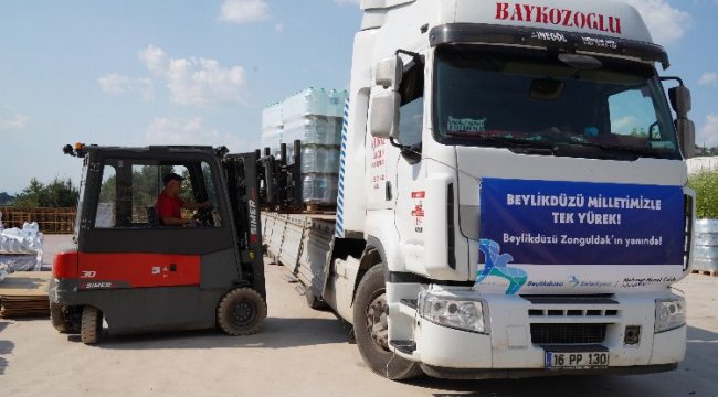 Sel mağduru Zongulduk'a Beylikdüzü'nden yardım tırı