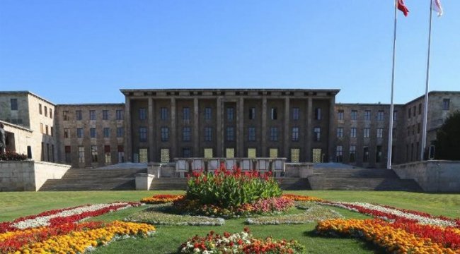 TBMM mesaisine başlıyor
