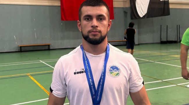 Türkiye Şampiyonu olan Sakaryalı sporcuya Milli gurur