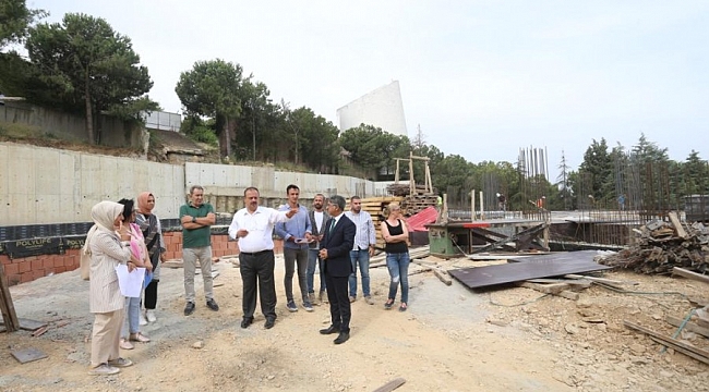 Vali Canbolat Celal Bayar Müzesi'nde incelemelerde bulundu