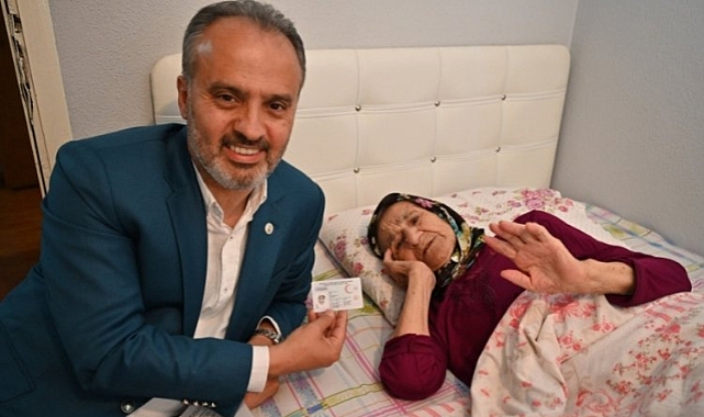 Asırlık çınardan hayır duası