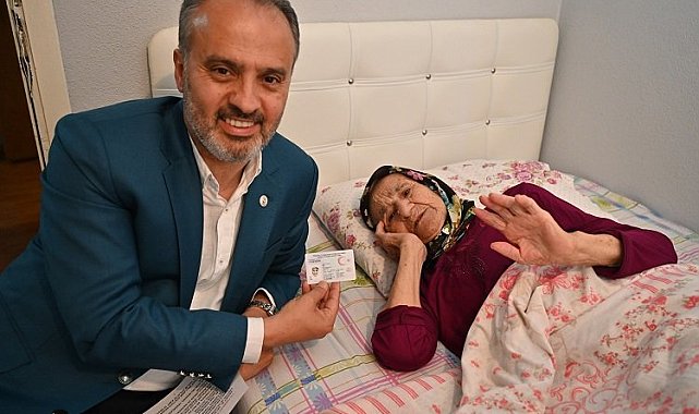 Asırlık çınardan hayır duası