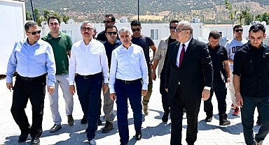 Başkan Güngör ve Vali Ünlüer Pazarcık'ta