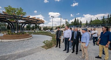 Başkan Soyer Çiğli'de çevre düzenleme çalışmalarını inceledi