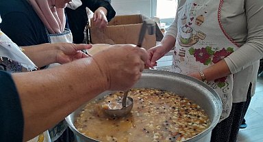 Bilecik'te aşureler birlik ve beraberlik için kaynadı