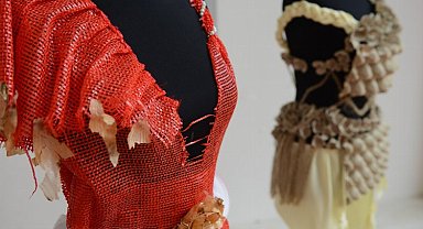 Bursa Yıldırım'da atık kumaşlar kıyafete dönüştü