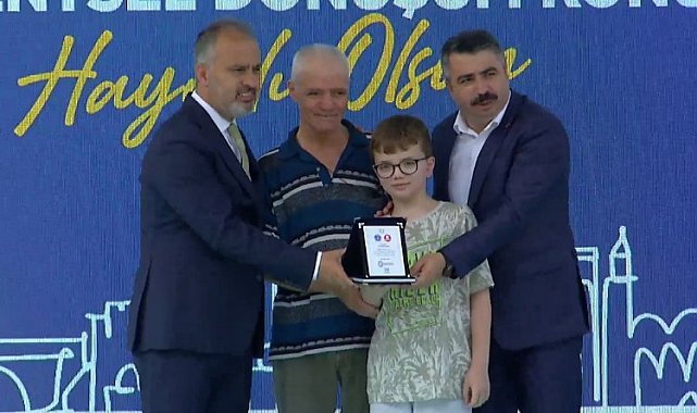 Bursa Yıldırım'da büyük dönüşüm... İlk anahtarlar teslim edildi