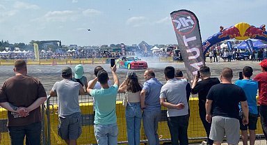 Bursa'da drift ve tuning ile adrenalin dolu saatler