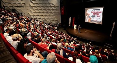 Büyükşehir üreten kadınların yanında