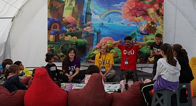 Dokuz Eylül'den afet bölgesine umuda yolculuk