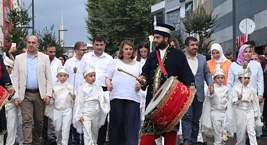 Düzce'de toplu sünnet şöleni