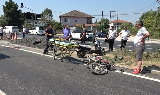 Düzce'de yasak yerden geçti, otomobil çarptı!