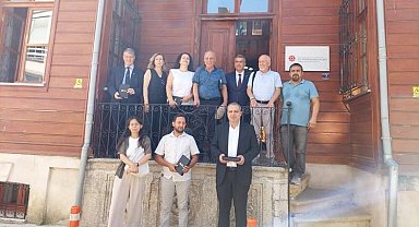 Edirne'de 11 gazeteciye kartları teslim edildi