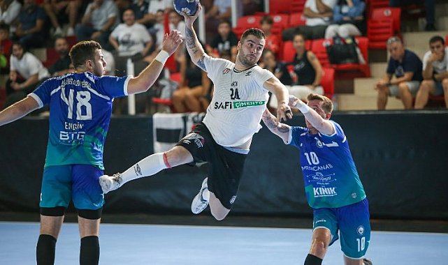 Erkekler Süper'lerde Beşiktaş, Nilüfer'i mağlup etti