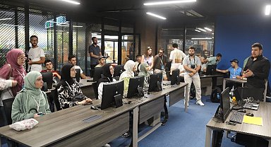 Geleceğin mühendisleri Konya'nın teknoloji vizyonunu yakından tanıdı