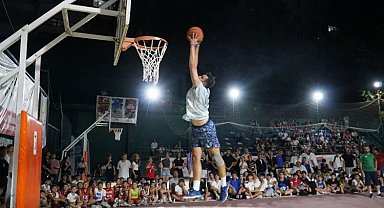 Gölcük'te sokak basketboluna muhteşem final