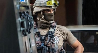 İkna ile 3 terörist daha teslim oldu