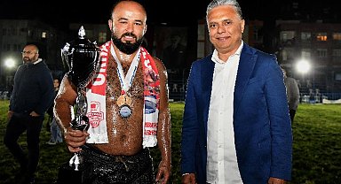 İlk şampiyon Muratpaşa'nın aslanı Okulu