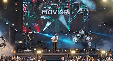 İstanbul Harem'de 100 bin kişilik konser