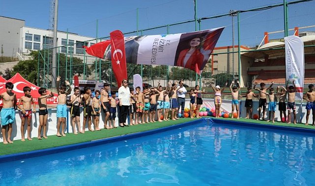 İzmit'te çocukların 'portatif' yaz eğlencesi
