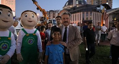 Kayseri Melikgazi'de açık havada sinema keyfi