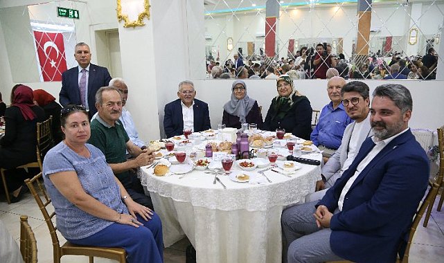 Kayseri protokolü şehit aileleriyle buluştu