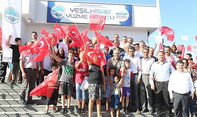 Kayseri Yeşilhisar'a yeni yüzme havuzu