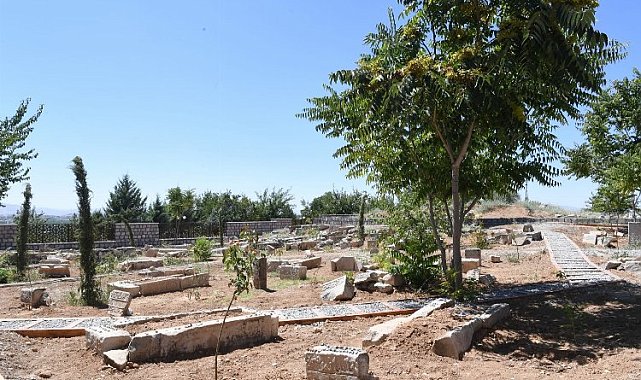 Kırk Kardeşler Şehitliği'nde restorasyon tamamlandı