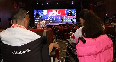 Kocaeli 'Sanat İçin Ben De Varım' dedi