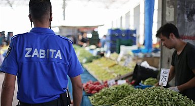 Kütahya'da zabıta ekiplerinden pazar denetimi