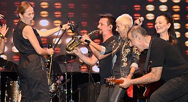 Manisa Demirci'de 90'lar gecesi yaşandı